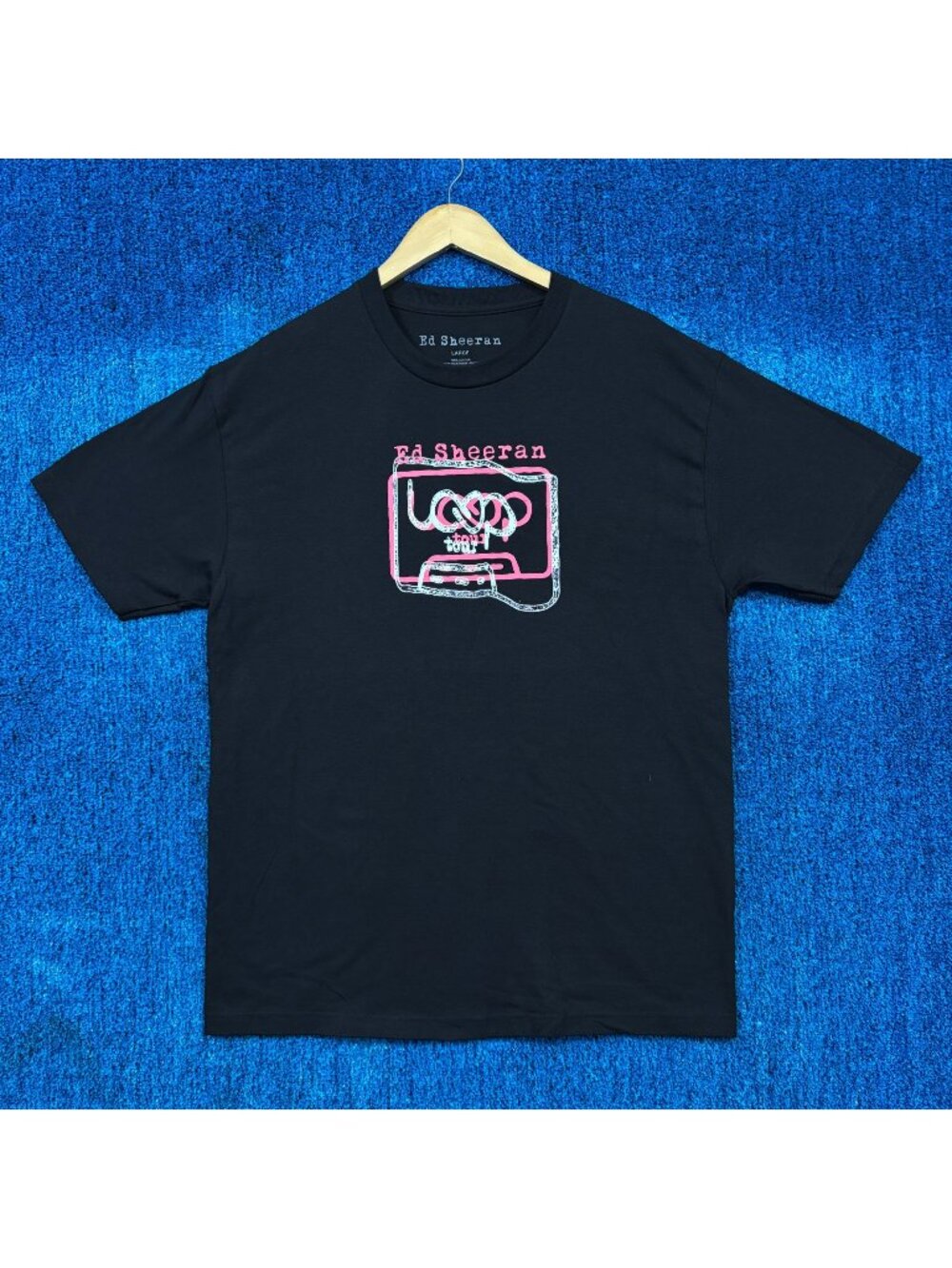 Ed Sheeran "Loop Tour" Graphic T-Shirt Size Large